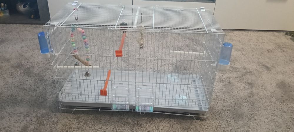 Gaiola para periquitos/ passarinhos