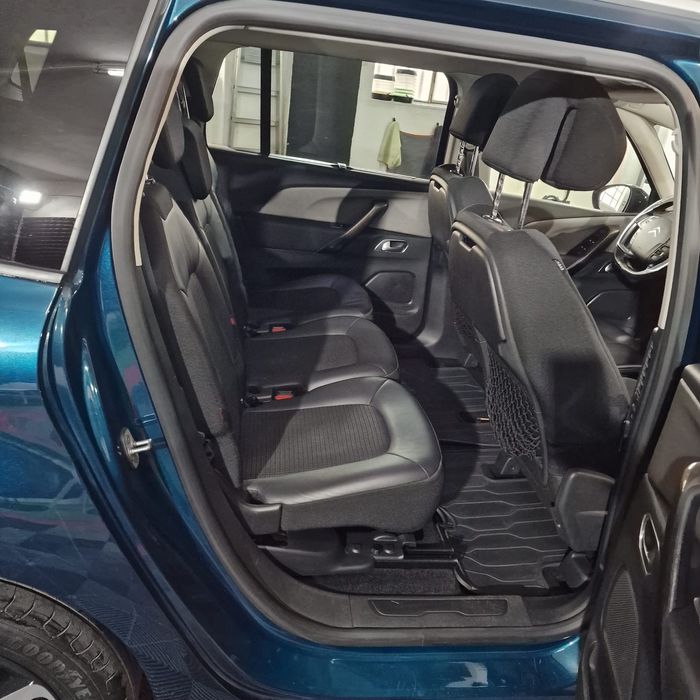 Citroën C4 Grand Spacetourer Nacional - Histórico Completo - 7 Lug