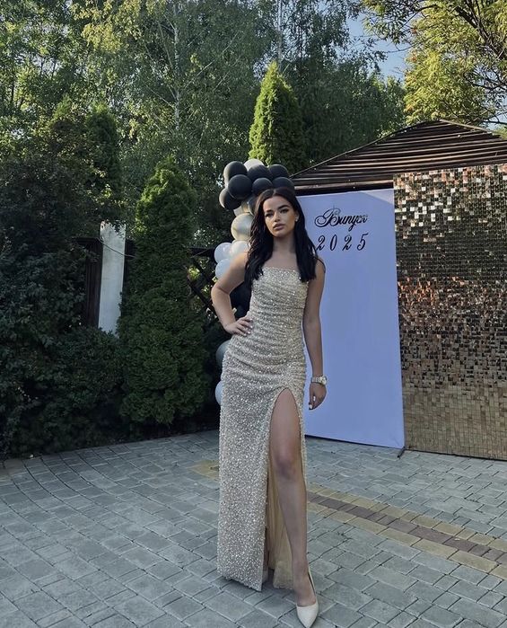 Сукня,платье випускне!