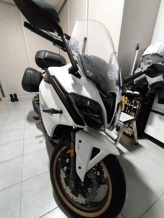 CF moto 650GT de 2025