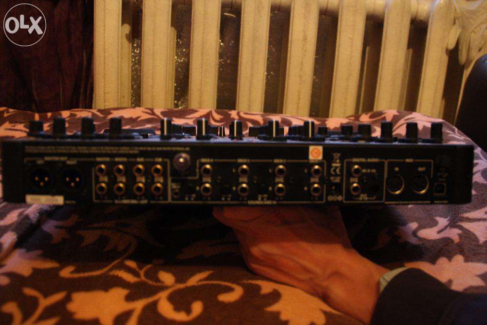 Контроллер Allen Heath XONE:DX