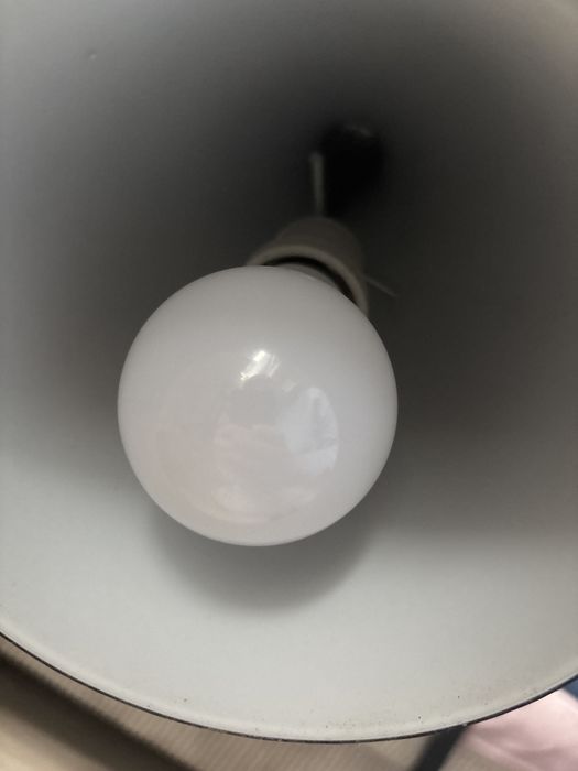 Lampa wiszaca 230V