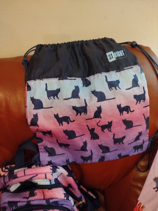 Zestaw plecak trzykomorowy piórnik worek