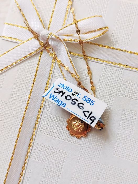 Złoty naszyjnik z medalikiem Maryja próba 585