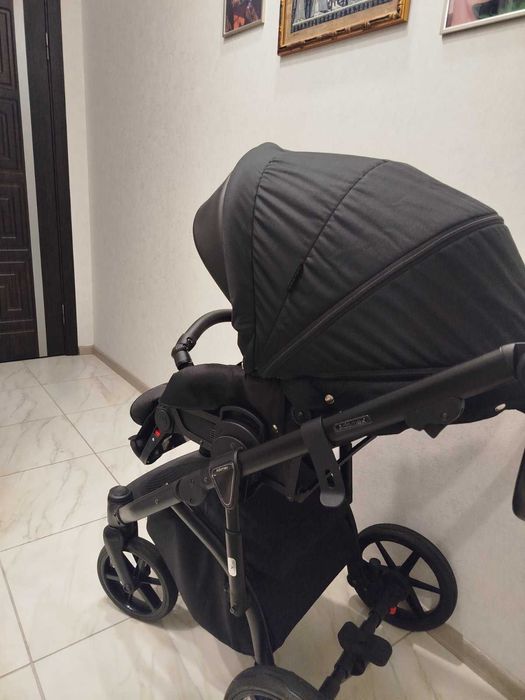 Дитяча коляска ADAMEX