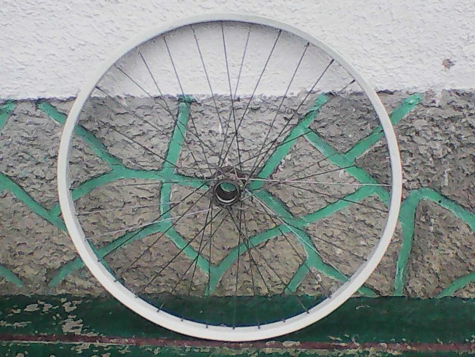 Продам колесо заднє 28-ка