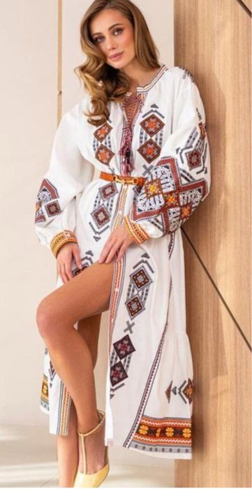 Вишиванка жіноча