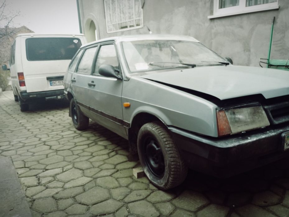 Запчастини ВАЗ 2109