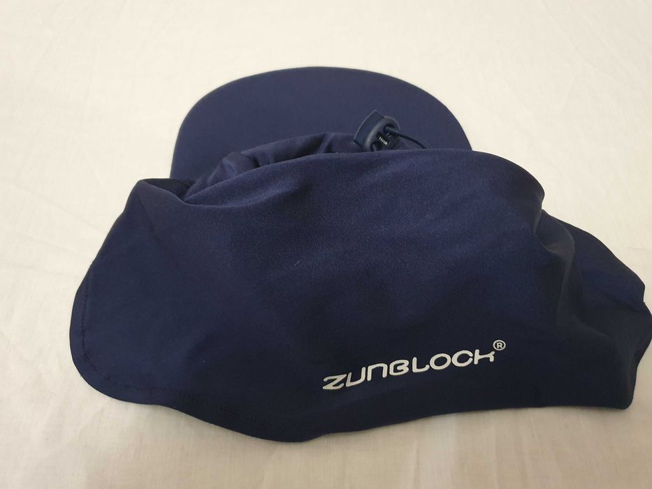 Детская пляжная шапка.