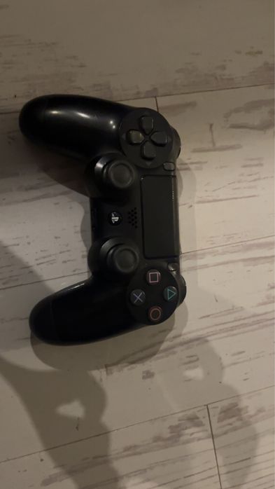 Konsola Playstation 4