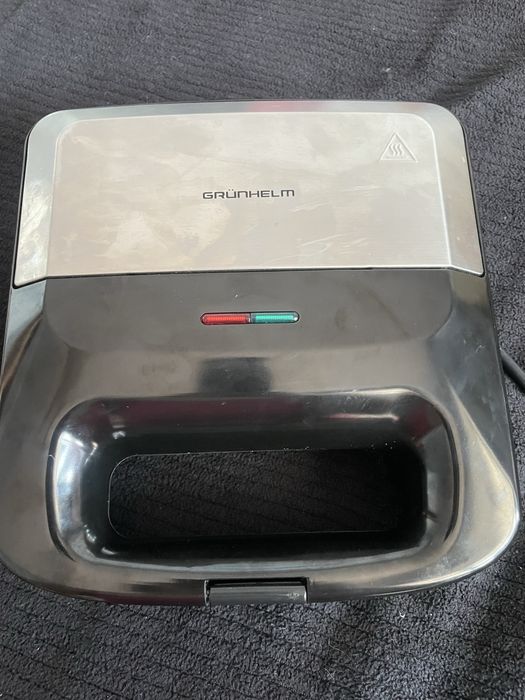 Сендвічмейкер вафелниця сендвіч гриль пончики вафель Grunhelm GSM824 800 Вт