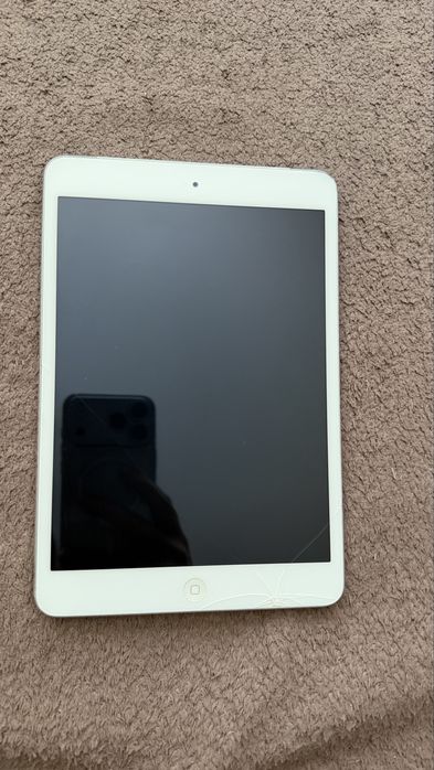 Ipad mini 2 32 Гб A1490 с поддержкой симкарты