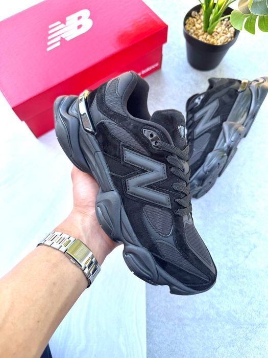 Чоловічі кросівки New Balance 9060 Black