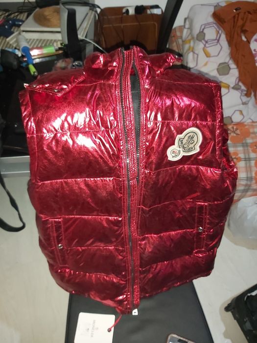 Colete moncler vermelho