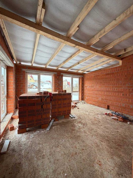 Продаж котеджу в Брюховичах. Без комісії