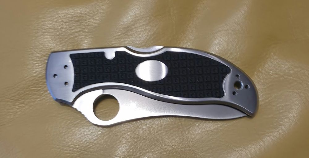 Spyderco Stretch C90PS — Японская классика (Seki-City)

зазубренным л