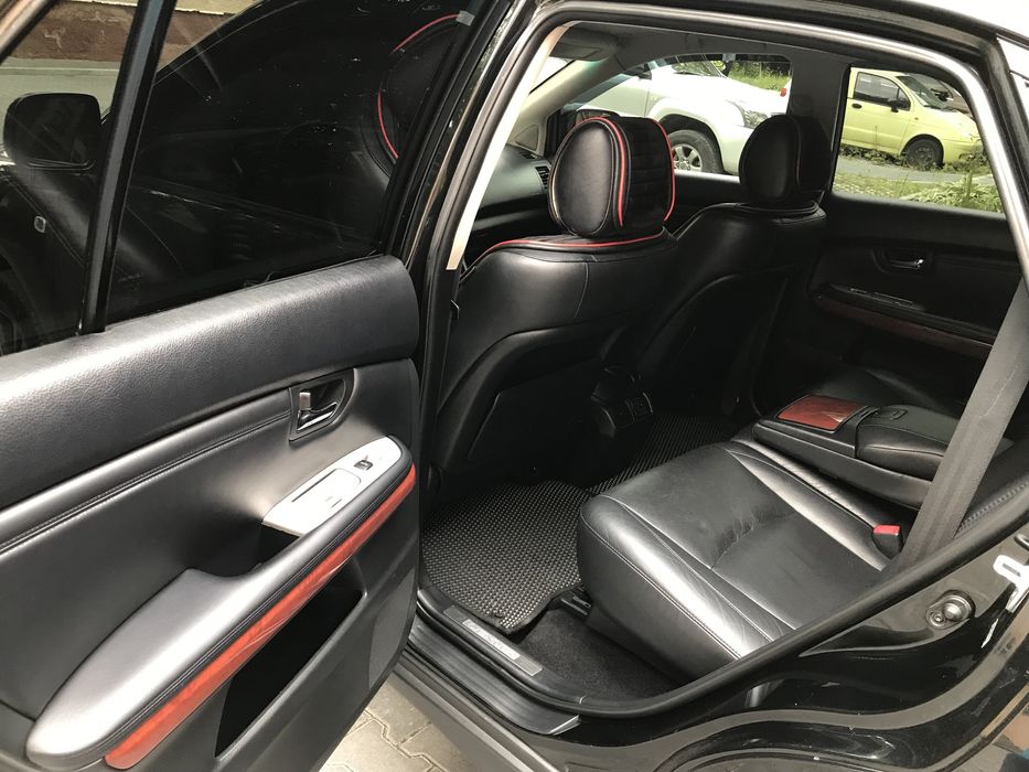 Продаю хороший автомобіль