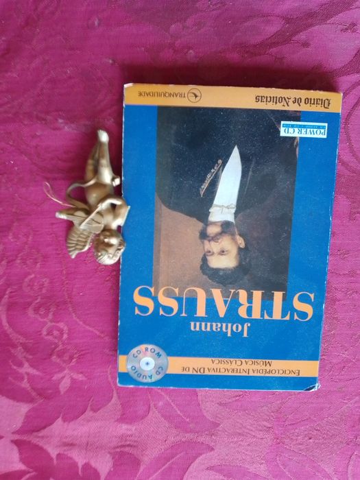 Lata mistério Pokémon C/43cartas13E-CDRom Strauss Interactivo5EDesde3E