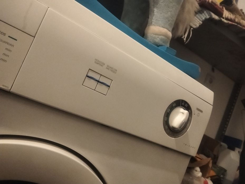Vendo máquina de secar como nova