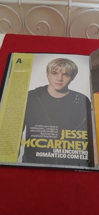 Dossier Jesse McCartney, novo