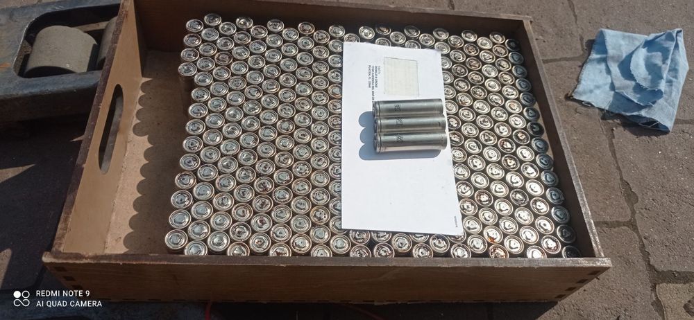 Акумулятори 18650 з Тесли