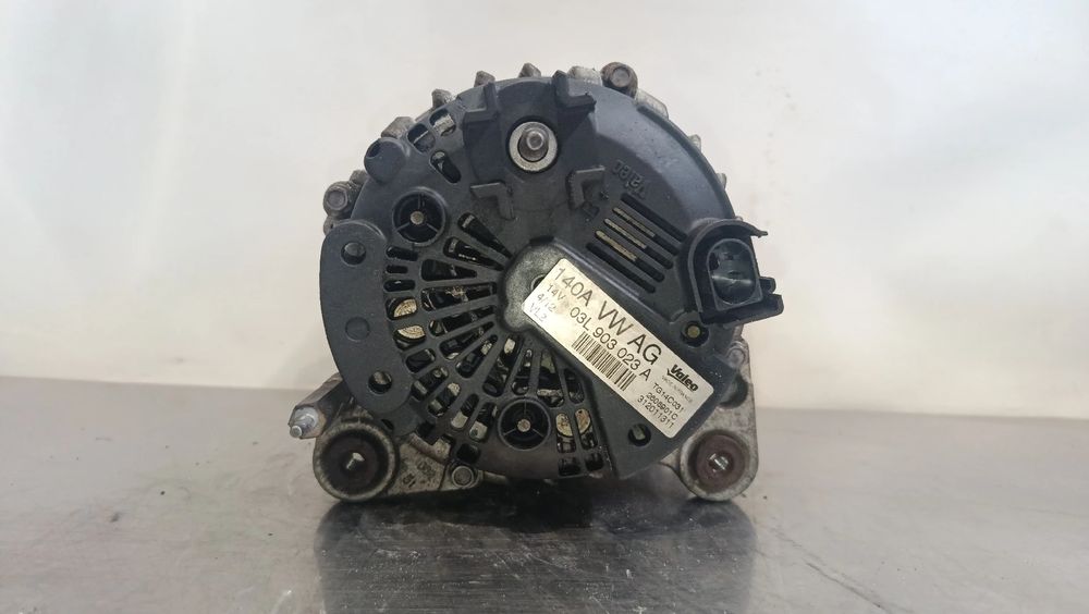 Alternador AUDI A3 (8P1)