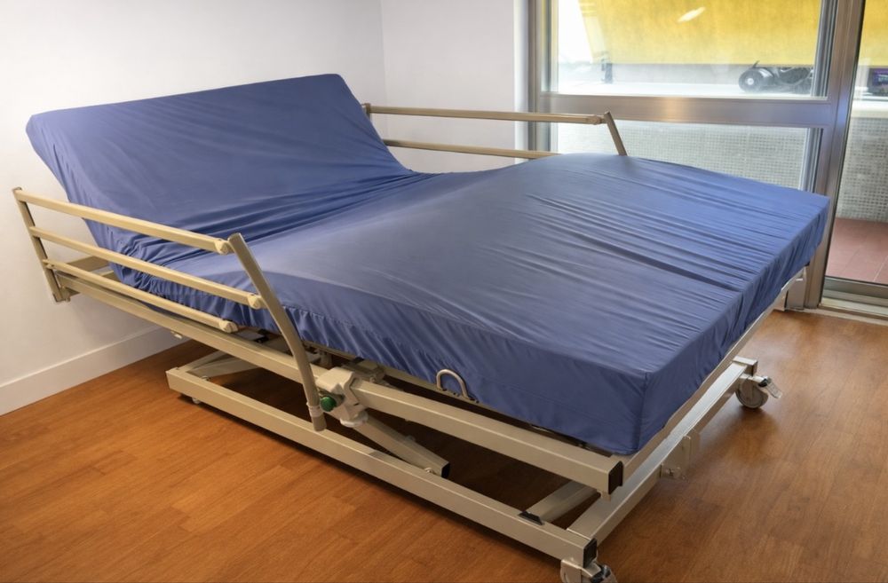 Cama articulada eletrica elevatória com 1,20m de largura