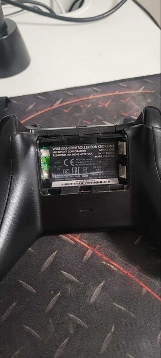 Pad bezprzewodowy Xbox