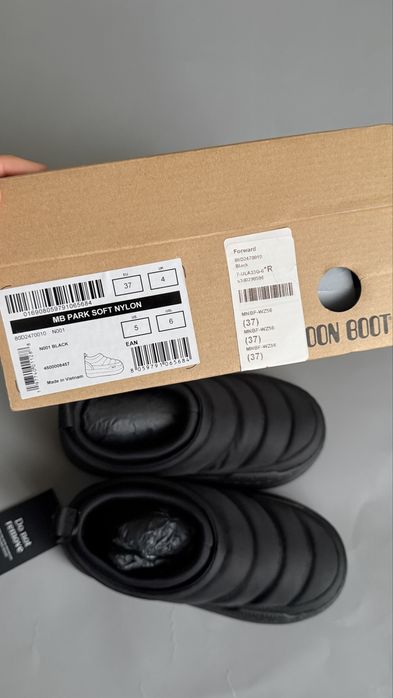 Зимові чоботи Moon Boot