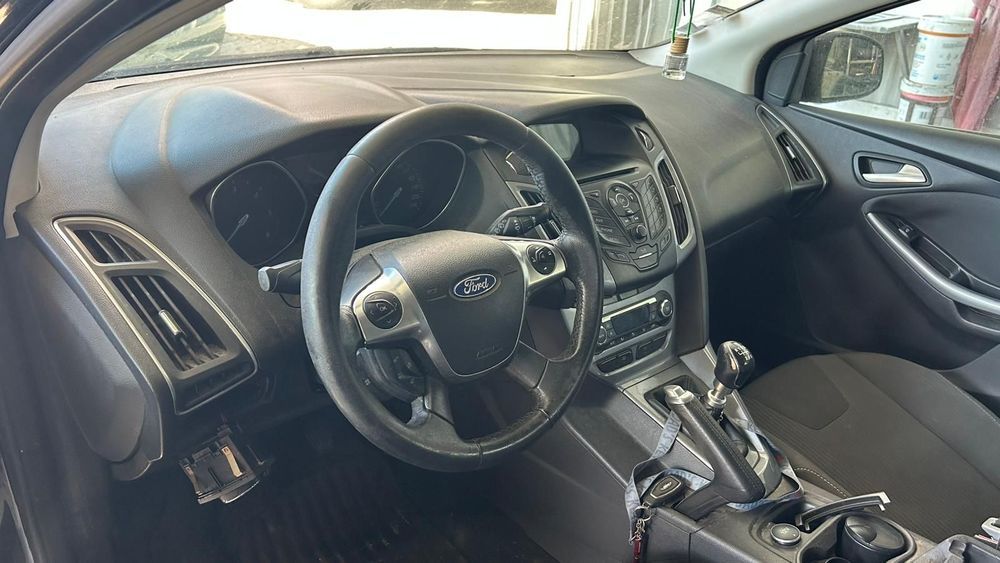 Ford Focus III SW (2013) - Kit Airbags / Portas