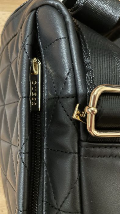 Сумка Guess для планшету