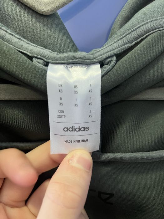 Продам костюм Adidas оригінальний