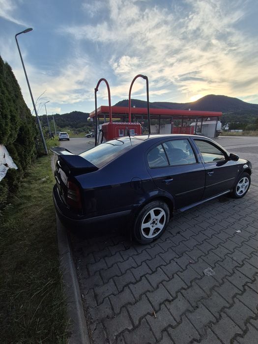 Szkoda Oktawia 2000