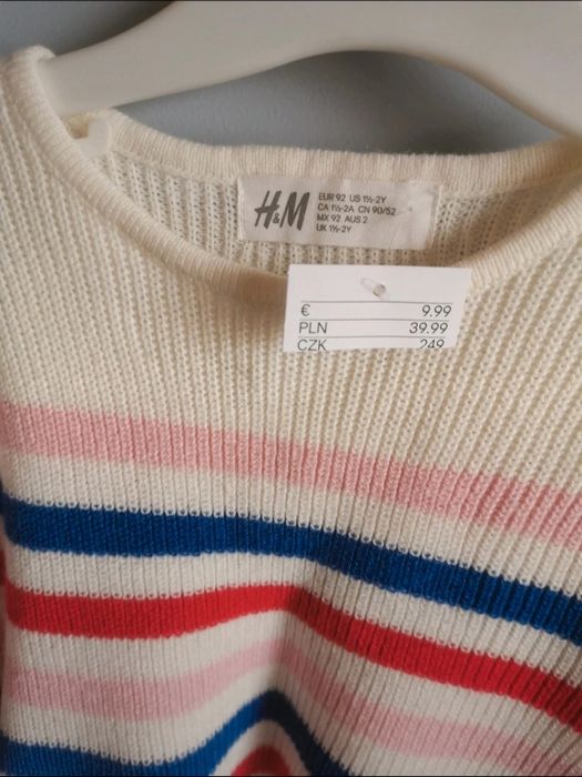 Sweterek dziewczęcy