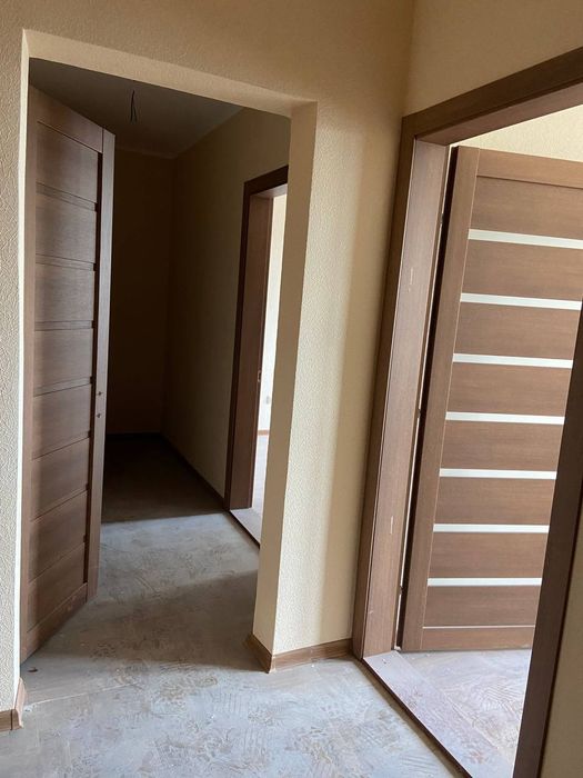 Зданий! 43м+балкон з кухні з ремонтом  Навігатор Коноплянська