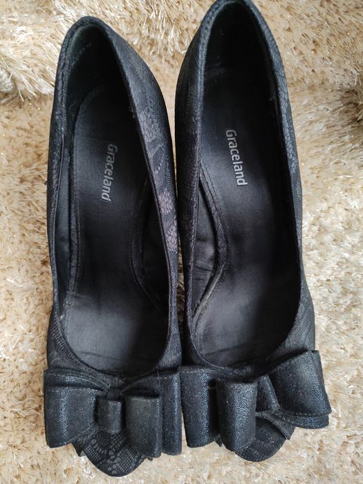 Buty damskie r. 39