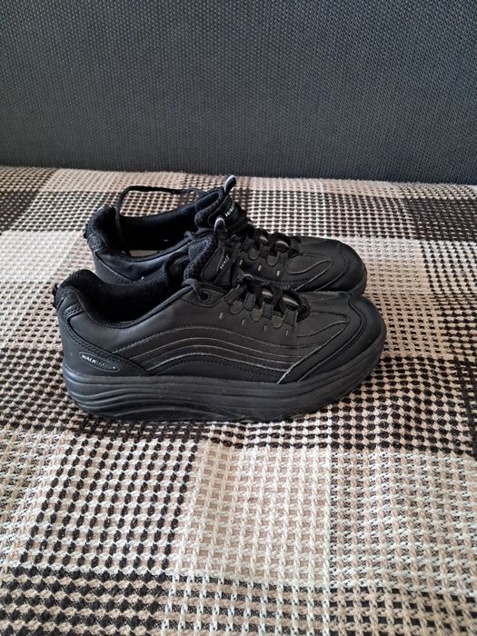 Кросівки WALKMAXX ортопедичні для ходьби ,зручні, чорні р39 ,ціна350