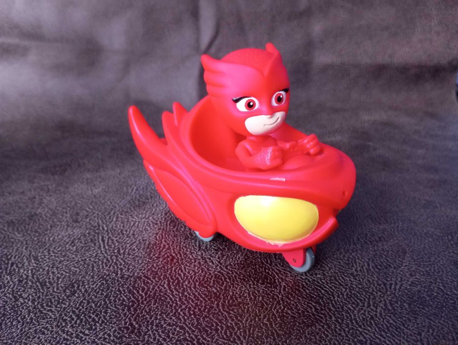 Фигурка Герои в масках PJ Masks в виде персонажа Аллет для ванн