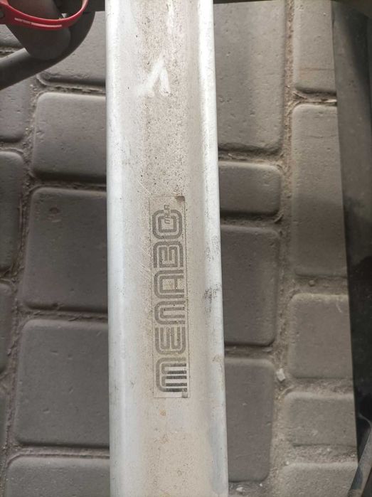 Кріплення для 4 велосипедів на фаркоп Menabo Race 4