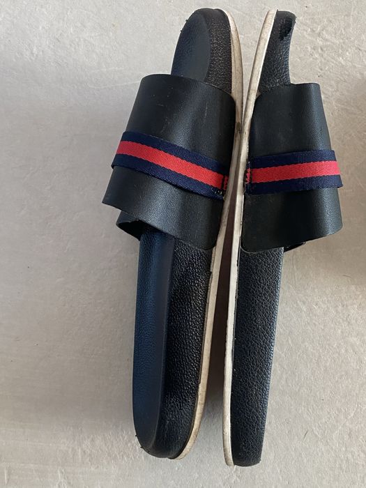 Gucci klapki 40