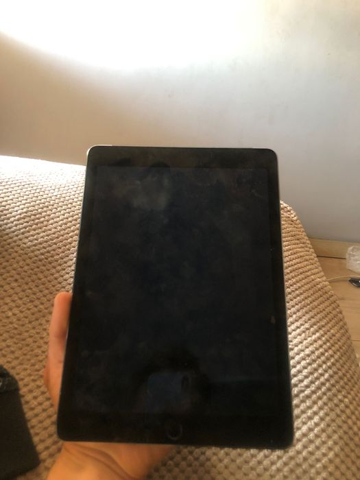 Tablet IPad Air duży czarny sprawny stan db Okazje .