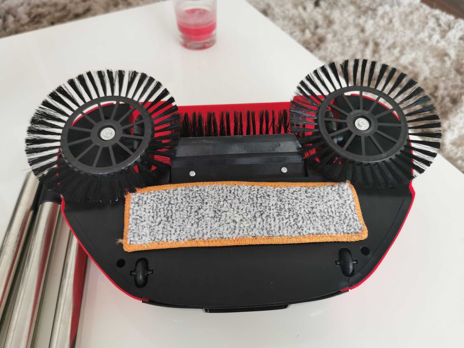 Vassoura Giratória Com reservatório