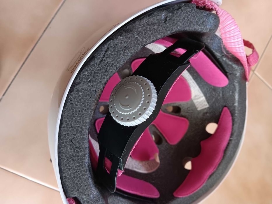 Capacete menina skate