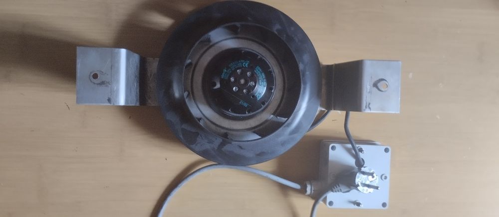 двигатель для вытяжки