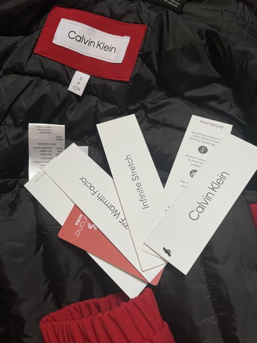 S 44 Calvin Klein микропух куртка мікропуховик микропух красный с