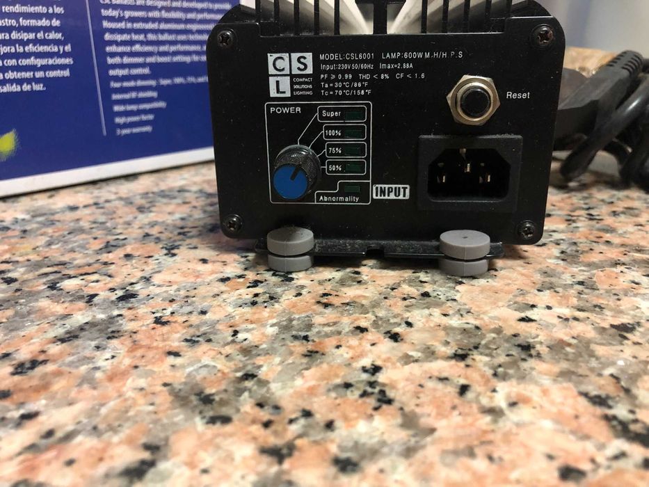 Balastro regulavel 600 W