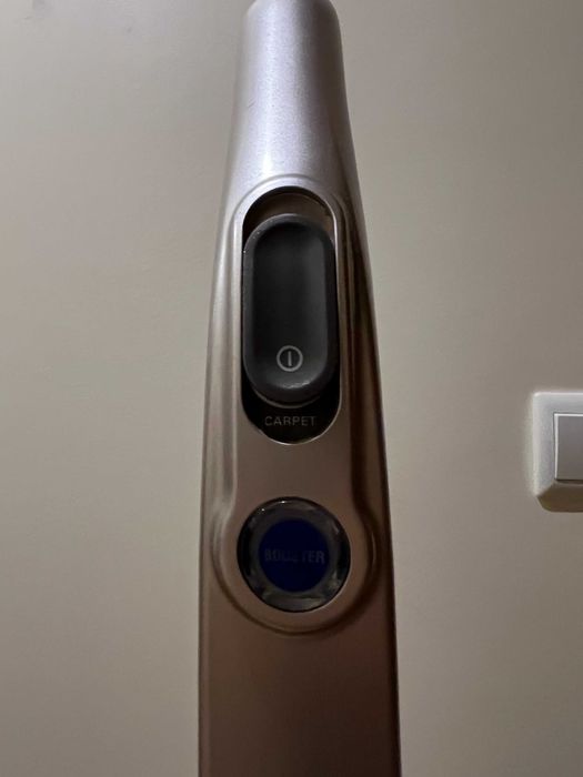 Aspirador vertical sem fios Rowenta