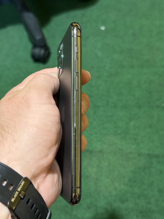 Продам Iphone 11Pro 256GB