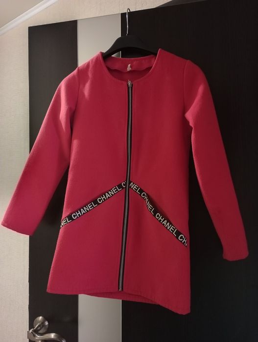 Продам пальто. Кардиган. Для девочки