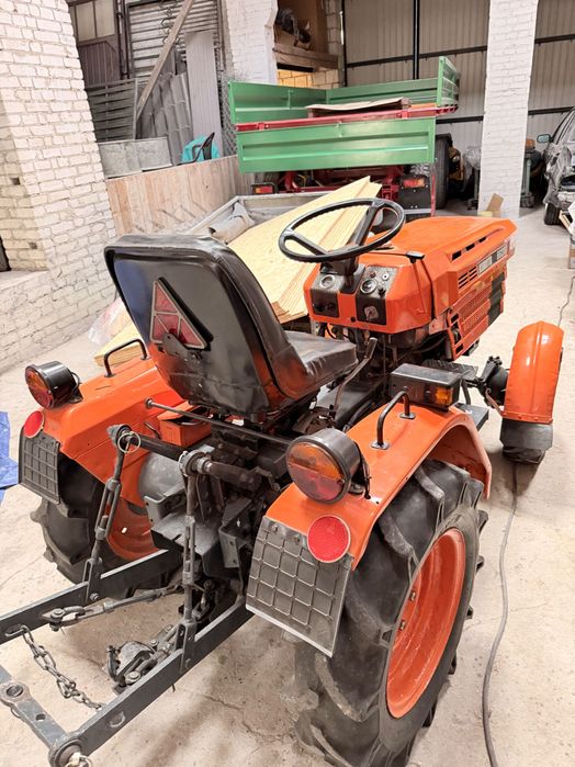 Traktor kubota B6200